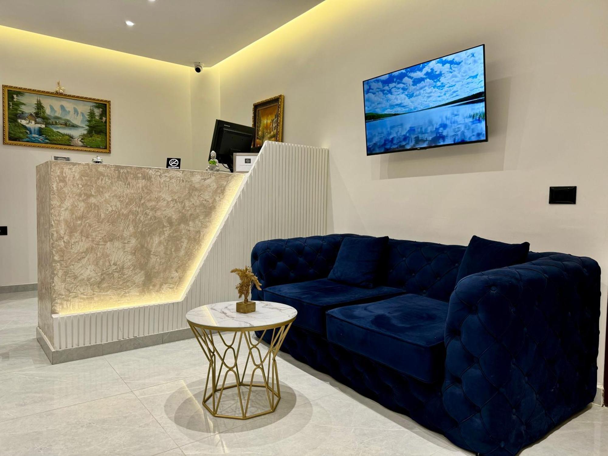 Vila Alizee Hotel Tiranë Ngoại thất bức ảnh